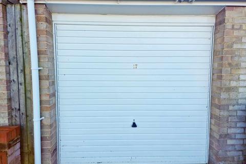 17 Bath Road, Eastington, Stonehouse, GL10 3AX