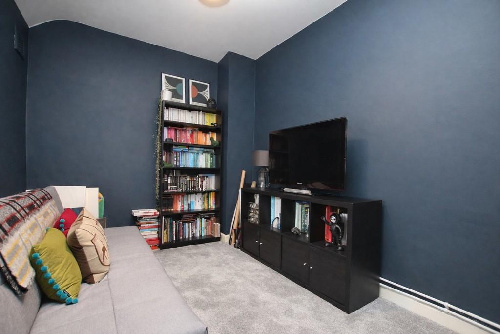 Bedroom2