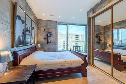 2 bedroom flat for sale, Baltimore Wharf, London