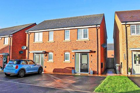 2 bedroom semi-detached house for sale, Flemish Gardens, Kingswinford, DY6 7NB