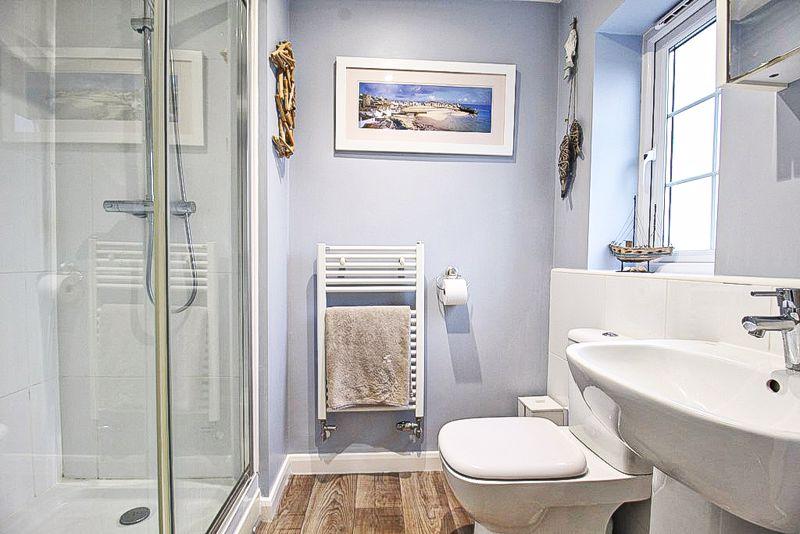 Ensuite shower room