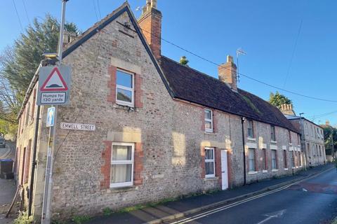 2 bedroom end of terrace house for sale, Emwell Street, Warminster