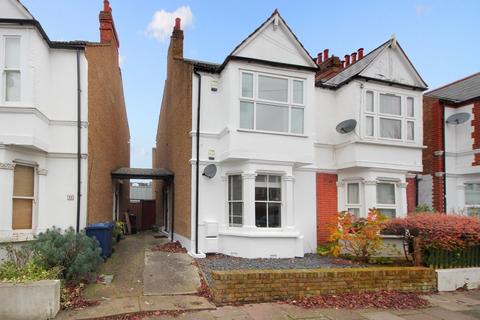 2 bedroom flat for sale, Chiswick, W4