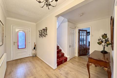 20 Wall Drive, Sutton Coldfield, B74 4DF