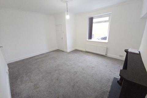 3 bedroom terraced house to rent, George Street, Blyth