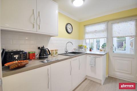 2 bedroom maisonette for sale, Wynfield Gardens, Kings Heath, Birmingham, B14