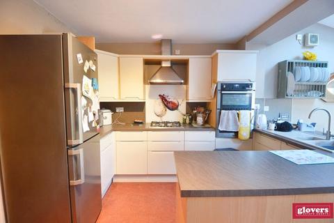 93 Pineapple Road, Birmingham, B30 2TB