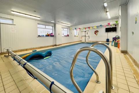 Leisure facility to rent, St. Helens Road, Bolton, Daubhill