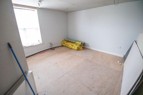 91 Plodder Lane, Farnworth, Bolton, BL4 0BX