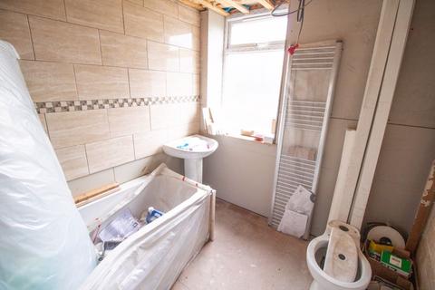 91 Plodder Lane, Farnworth, Bolton, BL4 0BX