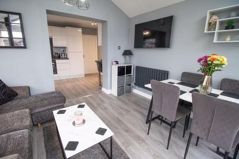17 Fieldbrook Walk, Westhoughton, Bolton, BL5 3YD
