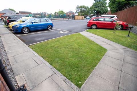 2 bedroom apartment to rent, Presto Street, Bolton BL4