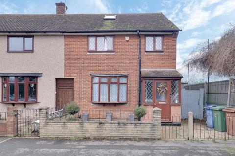 3 bedroom end of terrace house for sale, Stifford Road, South Ockendon RM15