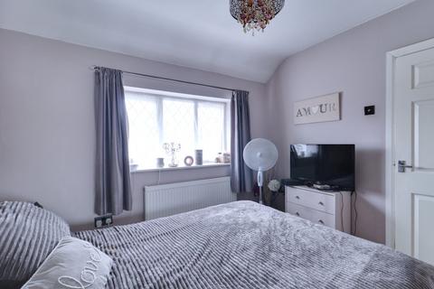 111 Stifford Road, South Ockendon, RM15 5NF