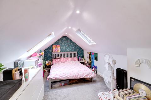 111 Stifford Road, South Ockendon, RM15 5NF