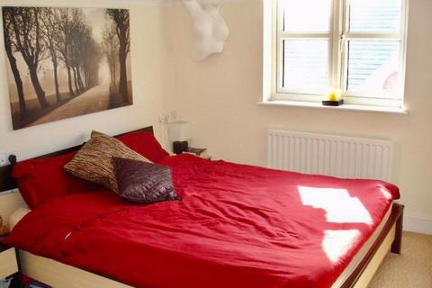 Flat 11, 3 Dreadnought Close, London, SW19 2TA