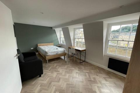 Studio to rent, Keasberry House, Henry Street