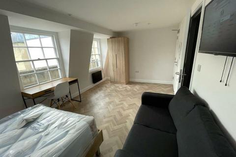 Studio to rent, Keasberry House, 2-4 Henry Street, Bath, BA1