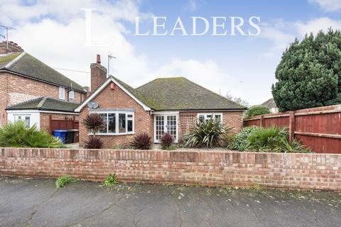 2 bedroom detached house to rent, Park Road, Bury St. Edmunds, IP33