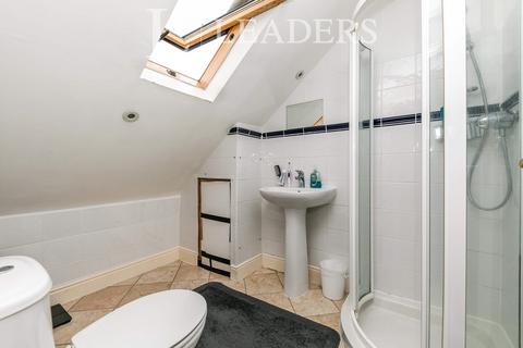 1 bedroom flat to rent, Victoria Road