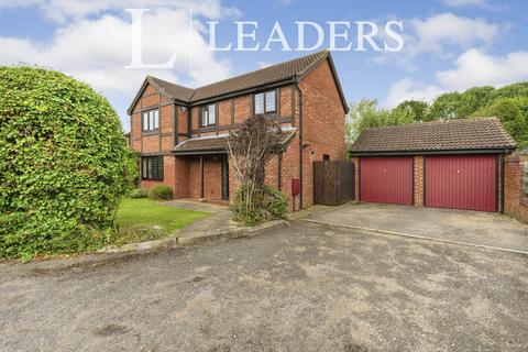 4 bedroom detached house to rent, Countisbury, Furzton