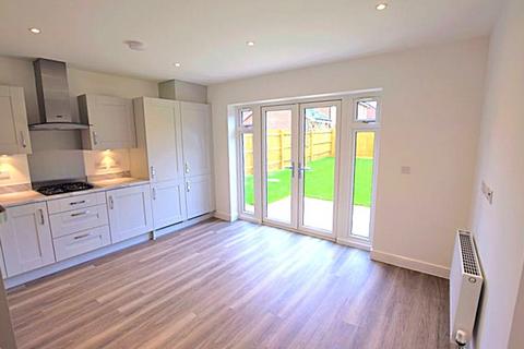 3 bedroom detached house to rent, Cricketers Way, Aylesbury HP17