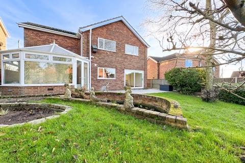 4 bedroom detached house for sale, Winwood Drive, Aylesbury HP22