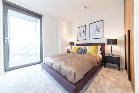 2 bedroom apartment for sale, Ambassador Building, Embassy Gardens SW11