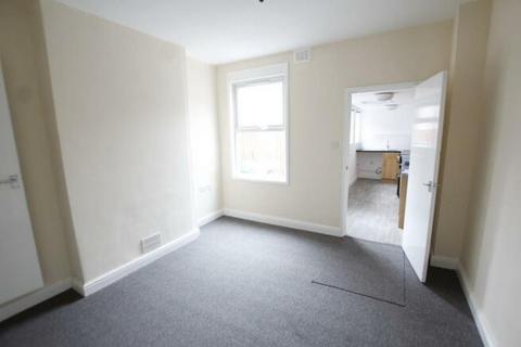 2 bedroom terraced house to rent, Cloister Street, Nottingham, Nottinghamshire, NG7