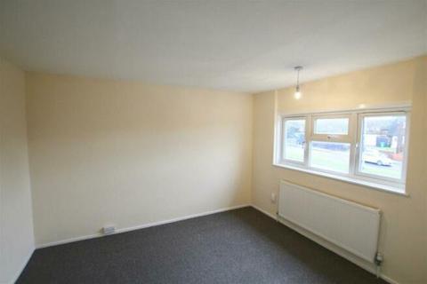 3 bedroom semi-detached house to rent, Oxclose Lane, Arnold, Nottingham, Nottinghamshire, NG5