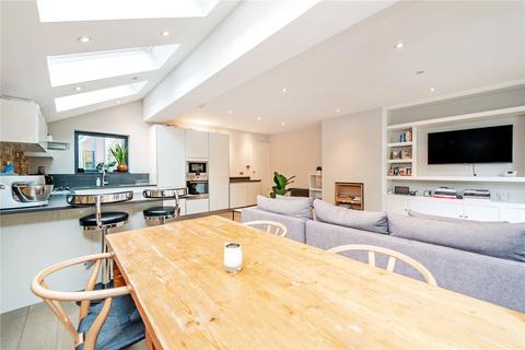 2 bedroom flat to rent, Wandsworth Bridge Road, Fulham, SW6