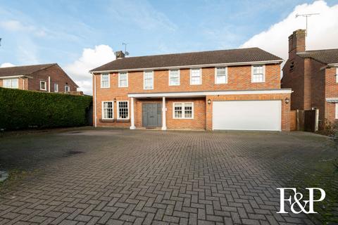 5 bedroom detached house for sale, 3a Wood End Close, Farnham Common, Buckinghamshire, SL2