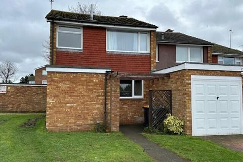 3 bedroom terraced house for sale, Cricket Lane, Bedford