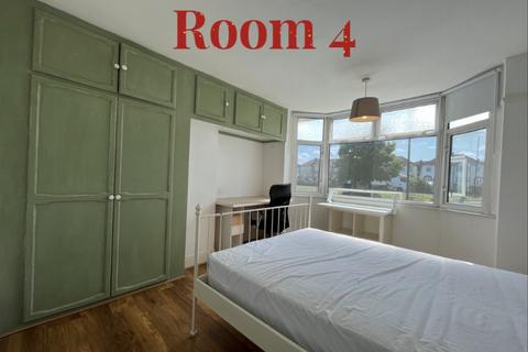 3 bedroom house to rent, 144 Station Road, Station Road, Bristol BS34