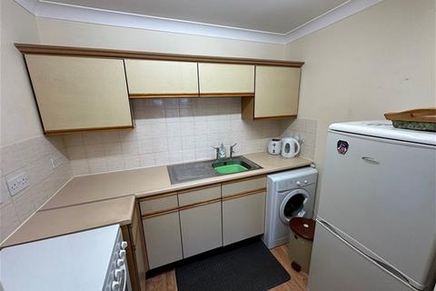 1 bedroom flat for sale, SPRING CLOSE, DAGENHAM RM8