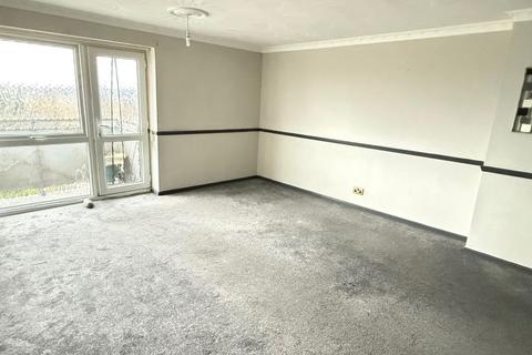 2 bedroom flat to rent, Okement Drive, Wednesfield WV11