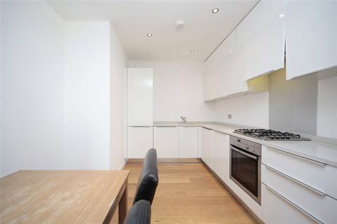 2 bedroom flat to rent, St John's Hill, London SW11