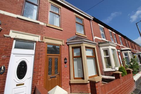 3 bedroom terraced house to rent, Ash Street, Lancashire FY7