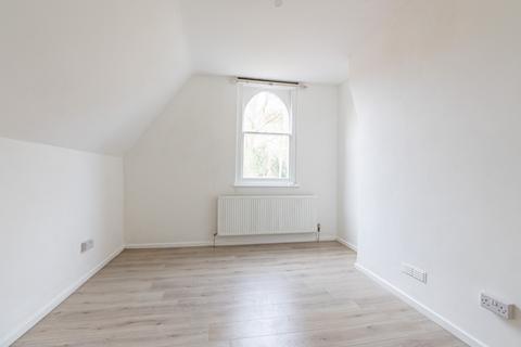 2 bedroom apartment to rent, Upper Lattimore Road, Hertfordshire AL1