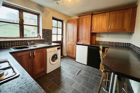 2 bedroom semi-detached house for sale, Booth Street, West Yorkshire BD19