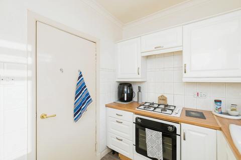 75 Loganlea Place, Edinburgh, EH7 6PE