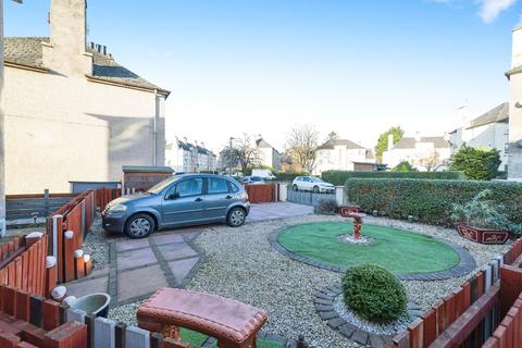 75 Loganlea Place, Edinburgh, EH7 6PE