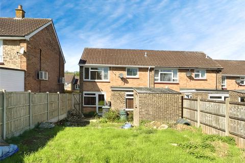 3 bedroom end of terrace house for sale, Evenden Road, Kent DA13