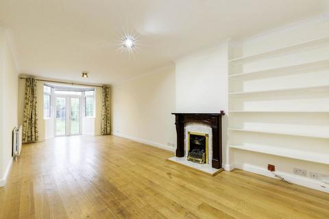 3 bedroom house to rent, W12