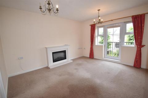 2 bedroom retirement property for sale, Symington Way, Market Harborough