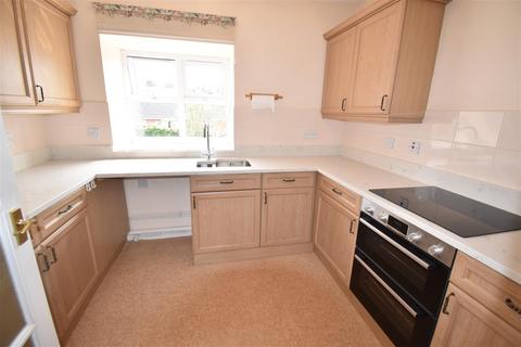 2 bedroom retirement property for sale, Symington Way, Market Harborough