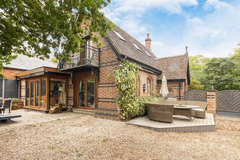 4 bedroom detached house for sale, Post Office Lane, Newton Harcourt, Leics