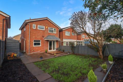 3 bedroom detached house for sale, Naylor Avenue, Loughborough, LE11