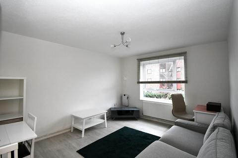 1 bedroom flat to rent, Sheldrake Close, London, E16