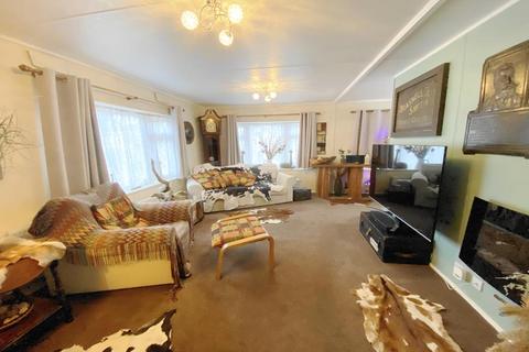 2 bedroom park home for sale, Pinehurst Park, West Moors, Ferndown, Dorset